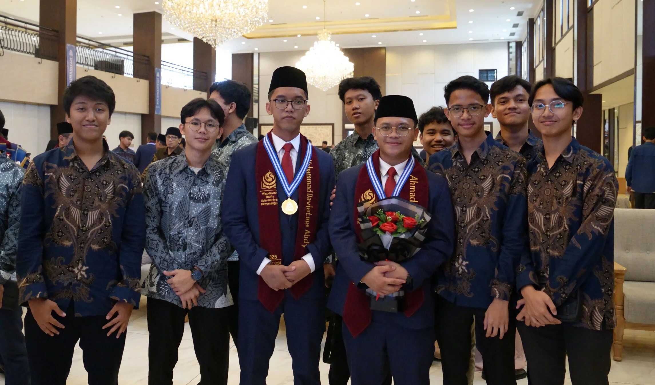 Foto 15 dari album Wisuda Sponsor Tahfidz 2025